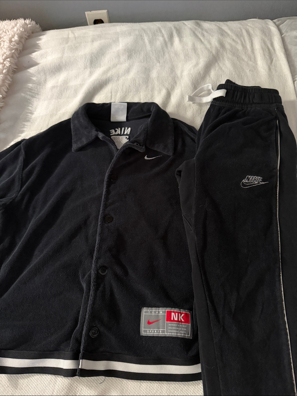 Nike Black Men's Fleece Jogger Pants